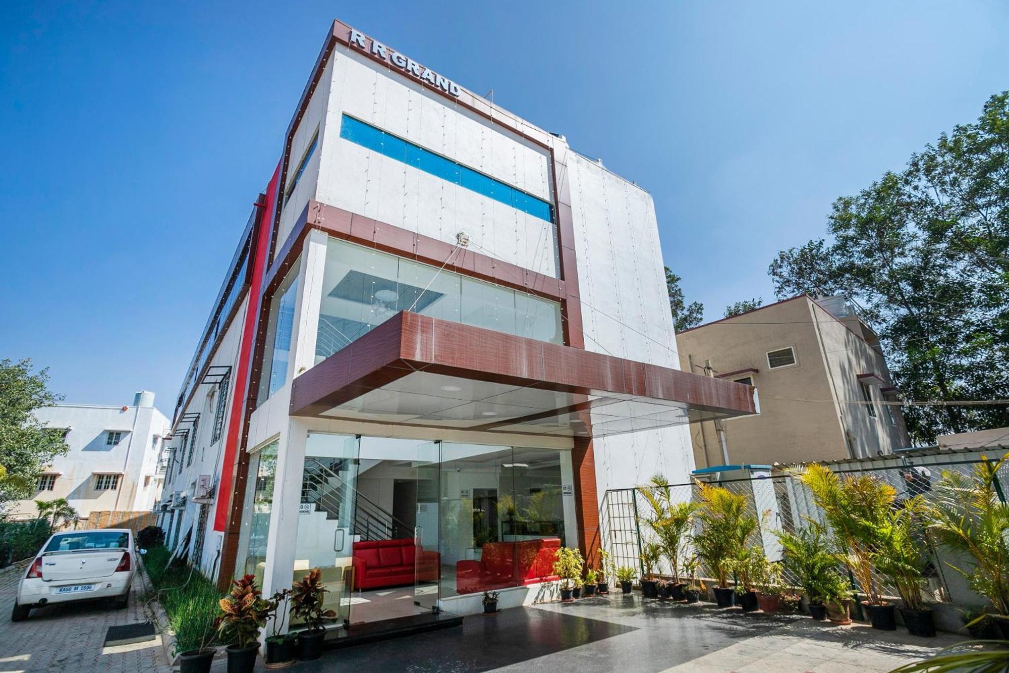 Collection O Cosmopolitan Otel Devanahalli Dış mekan fotoğraf